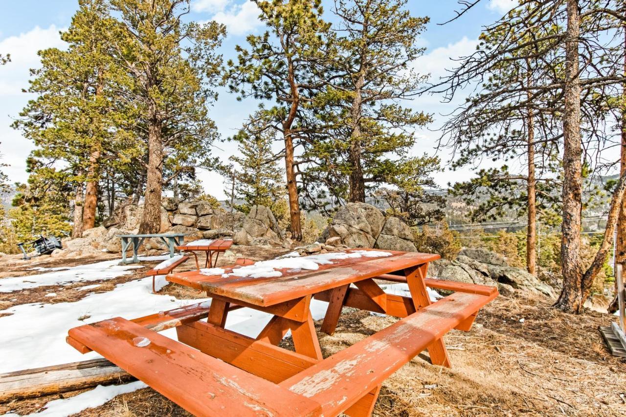 Grandma'S Cabin Estes Park Exterior photo